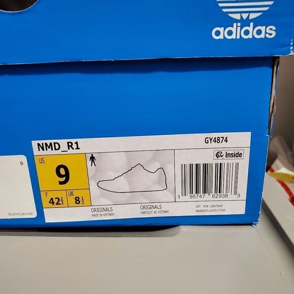 Adidas Mens Sz 9 NMD R1 Grey /White/ Red GY4874 Boost Ultraboost Sneak… - Picture 7 of 14